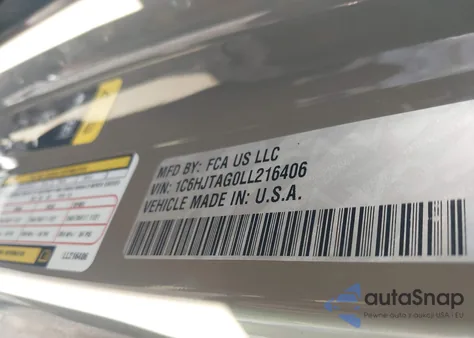 2020 Jeep Gladiator Sport 4X4 z USA, uszkodzony, nr VIN 1C6HJTAG0LL216406